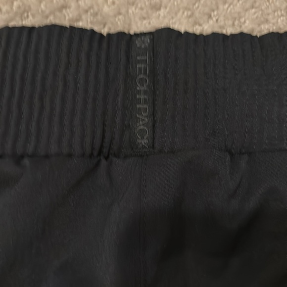 Nike dri-fit black tech pack joggers size XL - Picture 7 of 8